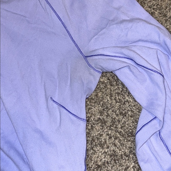 Lululemon long sleeve - Picture 5 of 6